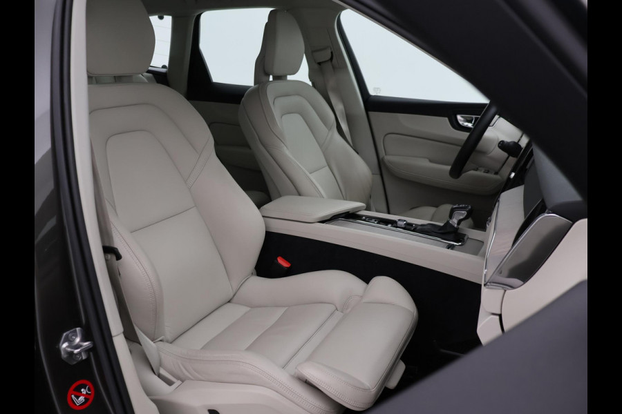 Volvo XC60 2.0 T5 250 PK AWD INSCRIPTION + LUCHTVERING | WEGKL. TREKHAAK | APPLE CARPLAY | MEMORY