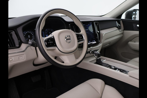 Volvo XC60 2.0 T5 250 PK AWD INSCRIPTION + LUCHTVERING | WEGKL. TREKHAAK | APPLE CARPLAY | MEMORY