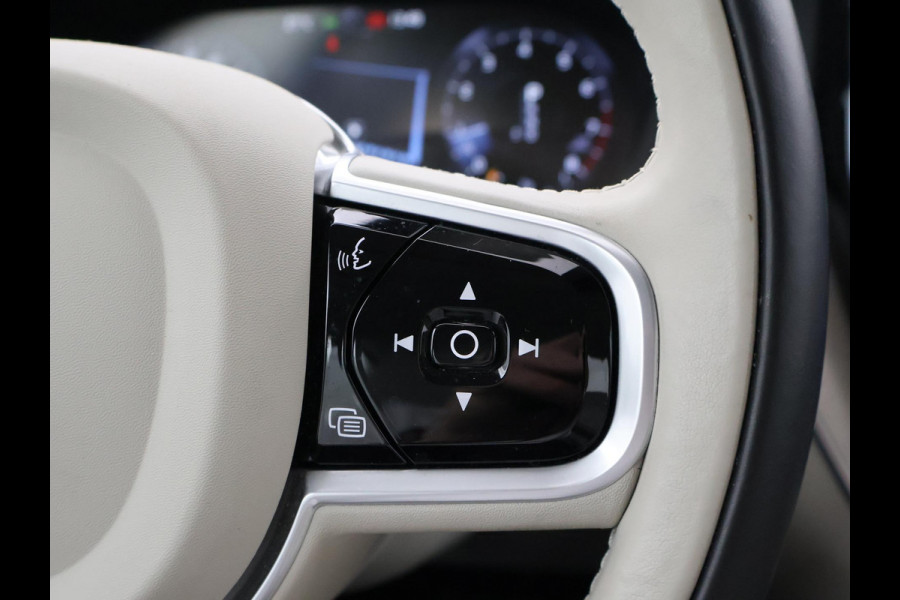 Volvo XC60 2.0 T5 250 PK AWD INSCRIPTION + LUCHTVERING | WEGKL. TREKHAAK | APPLE CARPLAY | MEMORY