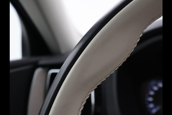 Volvo XC60 2.0 T5 250 PK AWD INSCRIPTION + LUCHTVERING | WEGKL. TREKHAAK | APPLE CARPLAY | MEMORY