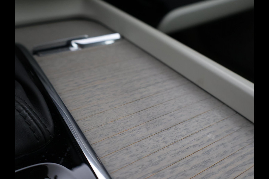 Volvo XC60 2.0 T5 250 PK AWD INSCRIPTION + LUCHTVERING | WEGKL. TREKHAAK | APPLE CARPLAY | MEMORY
