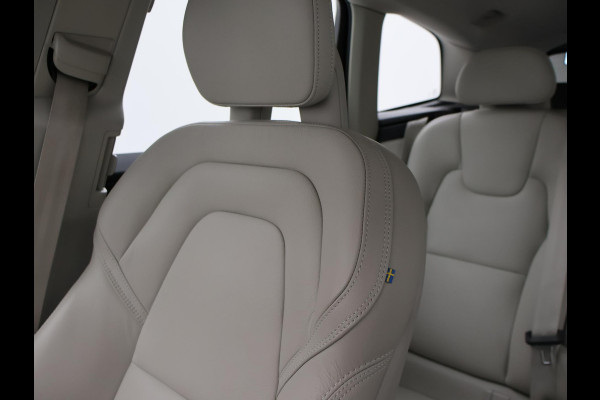 Volvo XC60 2.0 T5 250 PK AWD INSCRIPTION + LUCHTVERING | WEGKL. TREKHAAK | APPLE CARPLAY | MEMORY