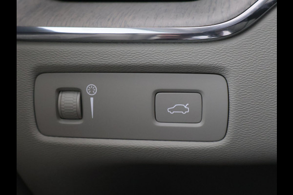 Volvo XC60 2.0 T5 250 PK AWD INSCRIPTION + LUCHTVERING | WEGKL. TREKHAAK | APPLE CARPLAY | MEMORY