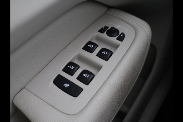 Volvo XC60 2.0 T5 250 PK AWD INSCRIPTION + LUCHTVERING | WEGKL. TREKHAAK | APPLE CARPLAY | MEMORY