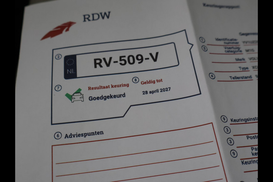 Volvo XC60 2.0 T5 250 PK AWD INSCRIPTION + LUCHTVERING | WEGKL. TREKHAAK | APPLE CARPLAY | MEMORY