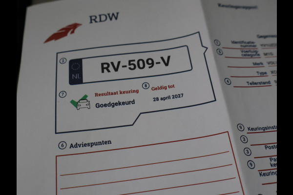 Volvo XC60 2.0 T5 250 PK AWD INSCRIPTION + LUCHTVERING | WEGKL. TREKHAAK | APPLE CARPLAY | MEMORY