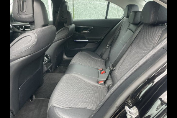 Mercedes-Benz C-Klasse 300e AVANTGARDE ** HIGH LED, NAVI+, MEMORY, CAMERA, ALARM ** 1e EIG - Ex MB-AG - UNFALLFREI ** ** INFORMEER OOK NAAR ONZE AANTREKKELIJKE FINANCIAL-LEASE TARIEVEN **