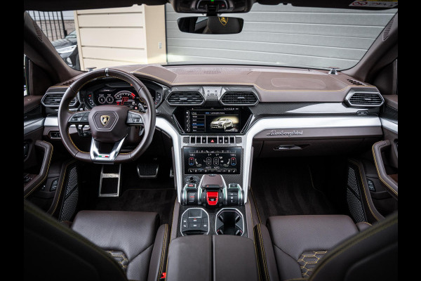 Lamborghini Urus 4.0 V8 - 5-zits l BTW l Pano l Carbon-Pack l Massage