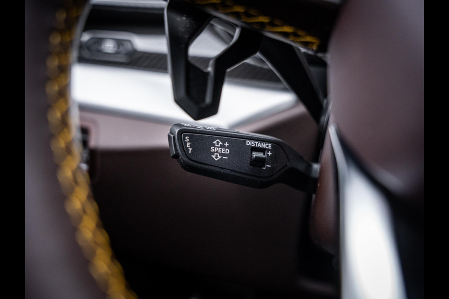 Lamborghini Urus 4.0 V8 - 5-zits l BTW l Pano l Carbon-Pack l Massage