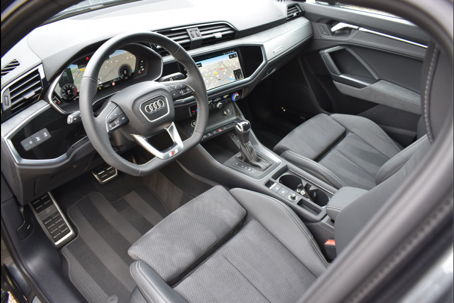 Audi Q3 Sportback 45 TFSI e S-Line 245 Pk Pano Navi Memory Sonos Keyless 360 Camera ACC 20 Inch
