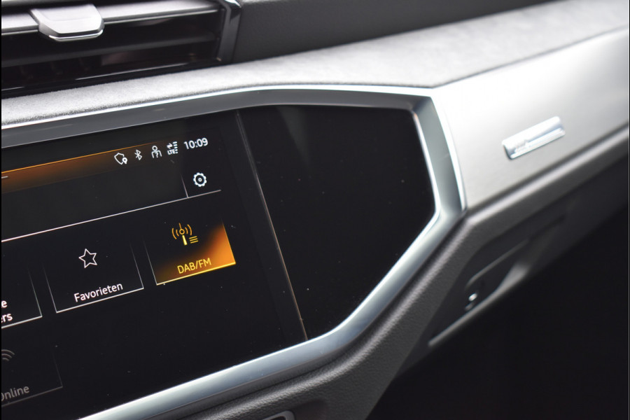 Audi Q3 Sportback 45 TFSI e S-Line 245 Pk Pano Navi Memory Sonos Keyless 360 Camera ACC 20 Inch