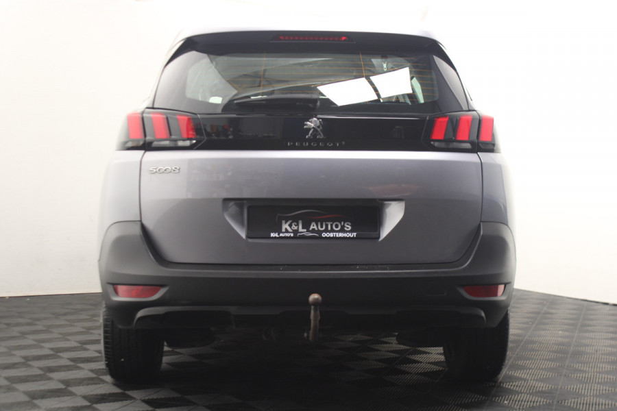 Peugeot 5008 1.2 PureTech Access wachten frits