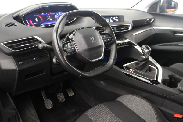 Peugeot 5008 1.2 PureTech Access wachten frits