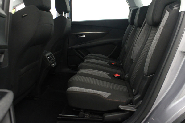 Peugeot 5008 1.2 PureTech Access wachten frits