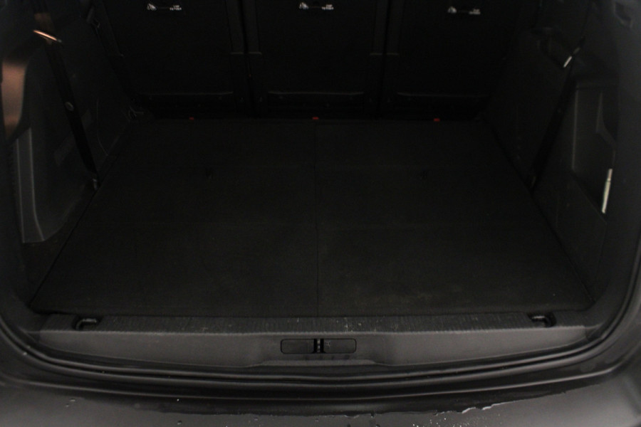 Peugeot 5008 1.2 PureTech Access wachten frits