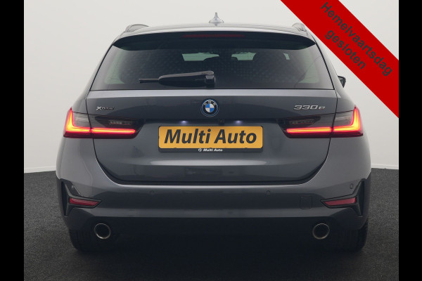BMW 3 Serie Touring 330e xDrive 292pk Dealer O.H. PHEV | Cruise Control | Camera | Lederen Sportstoelen Verwarmd | Apple Carplay | Blis | Park Assistant | Navigatie | DAB | Virtual | 18''L.M. | Plug In Hybrid |