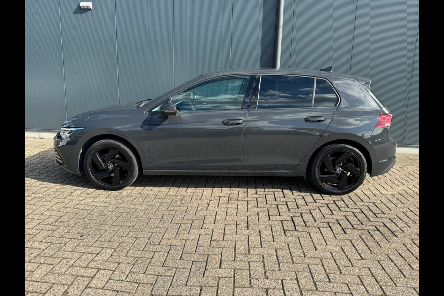 Volkswagen Golf 1.0 TSI Life * Carplay * Parkeersensoren * Adaptieve Cruise Control *
