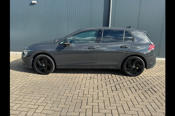 Volkswagen Golf 1.0 TSI Life * Carplay * Parkeersensoren * Adaptieve Cruise Control *