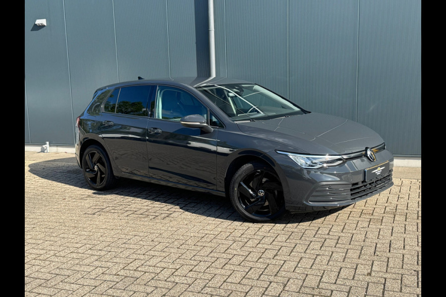 Volkswagen Golf 1.0 TSI Life * Carplay * Parkeersensoren * Adaptieve Cruise Control *