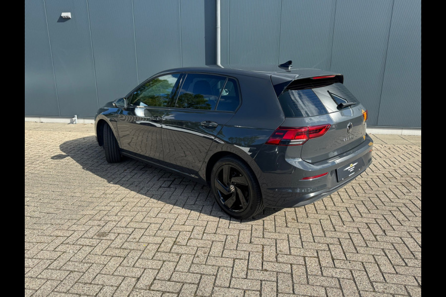 Volkswagen Golf 1.0 TSI Life * Carplay * Parkeersensoren * Adaptieve Cruise Control *