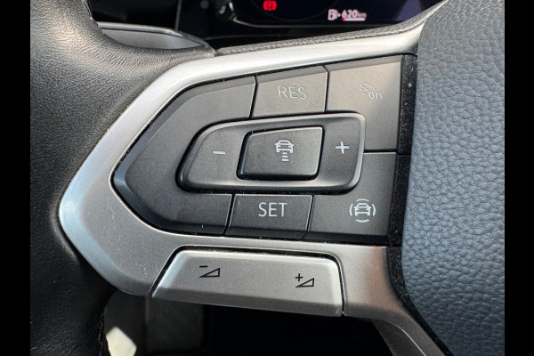 Volkswagen Golf 1.0 TSI Life * Carplay * Parkeersensoren * Adaptieve Cruise Control *
