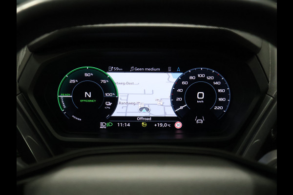 Audi Q4 e-tron 40 Launch edition S Competition 77 kWh [ADAPTIVE CRUISE, HEAD-UP DISPLAY, SONOS SOUND, MEMORY, STOELVERWARMING, APPLE CARPLAY, ELEKTRISCHE ACHTERKLEP, NIEUWSTAAT]