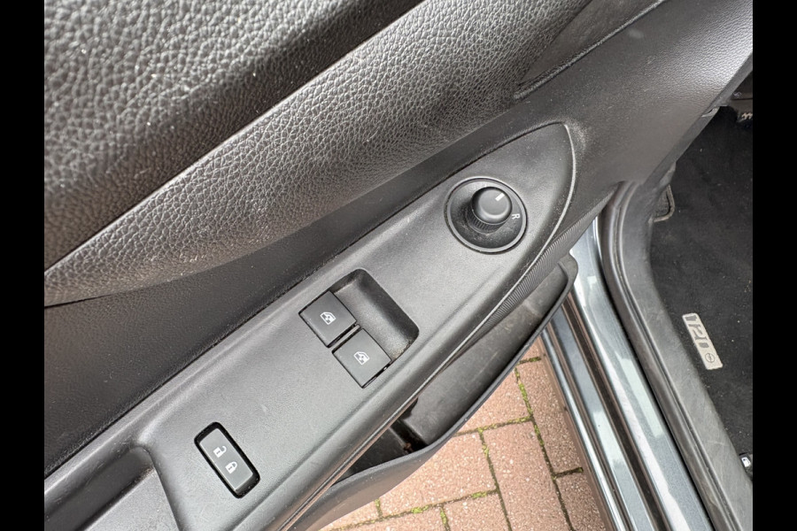 Opel KARL 1.0 75pk ecoFLEX 120 Jaar Edition AIRCO/CRUISE/MEDIA/PDC/15INCH