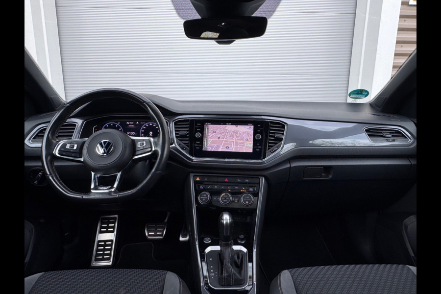 Volkswagen T-Roc 1.5 TSI 3x R-Line Pano/AppleCar/Keyless
