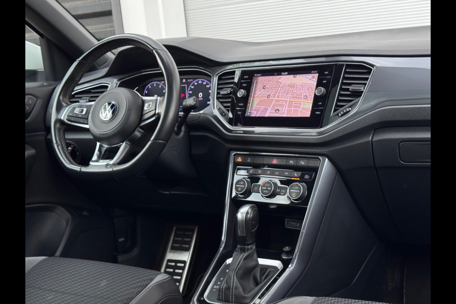 Volkswagen T-Roc 1.5 TSI 3x R-Line Pano/AppleCar/Keyless