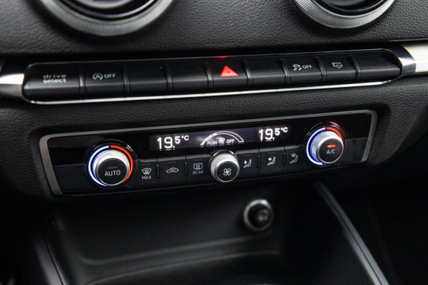 Audi A3 Sportback 30 TFSI Sport S Line Edition