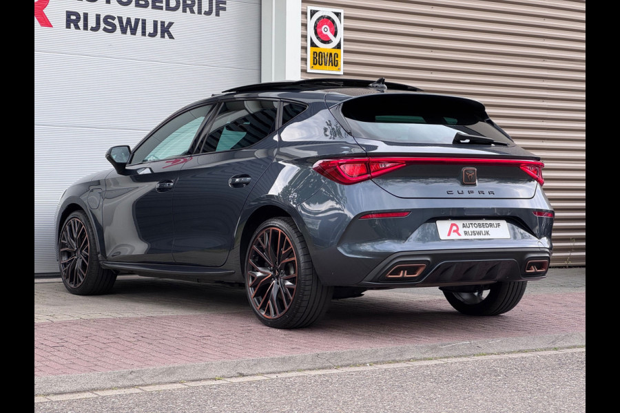 CUPRA Leon 1.4 e-Hybrid VZ Pano/Keyless/Dodehoek