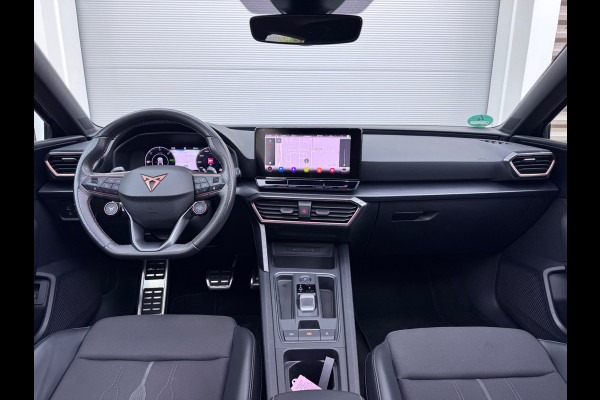 CUPRA Leon 1.4 e-Hybrid VZ Pano/Keyless/Dodehoek