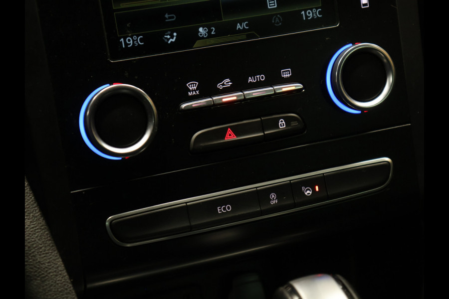 Renault Mégane Estate 1.3 TCe GT-Line Automaat [APPLE CARPLAY, CAMERA, LED, CRUISE CONTROL, PARKEERHULP, NIEUWSTAAT]