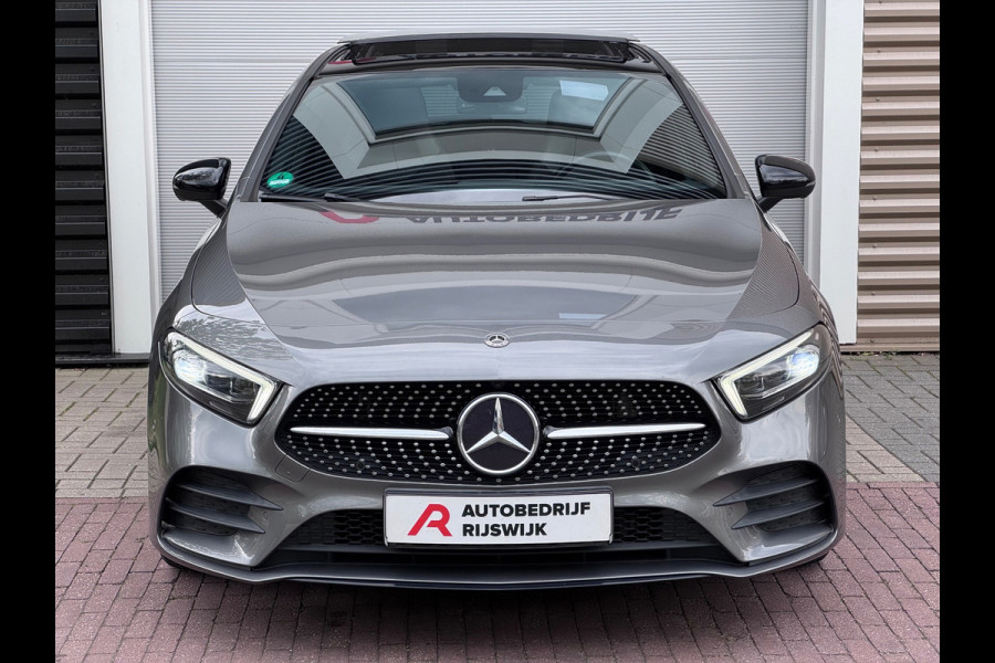 Mercedes-Benz A-Klasse 250 Premium Plus Pano/360//Sfeer/Dodehoek