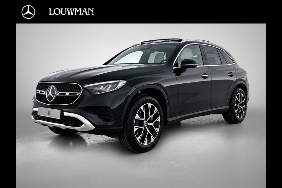 Mercedes-Benz GLC 300e 4MATIC Business Solution Luxury | Parkeerpakket met 360°-camera | Comfortpakket Plus | Trekhaak | Panoramaschuifdak | Sierdelen openporig hout aluminiumlines | DISTRONIC | 19 inch vijf-dubbelspaaks velgen |