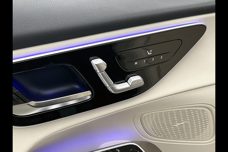 Mercedes-Benz GLC 300e 4MATIC Business Solution Luxury | Parkeerpakket met 360°-camera | Comfortpakket Plus | Trekhaak | Panoramaschuifdak | Sierdelen openporig hout aluminiumlines | DISTRONIC | 19 inch vijf-dubbelspaaks velgen |