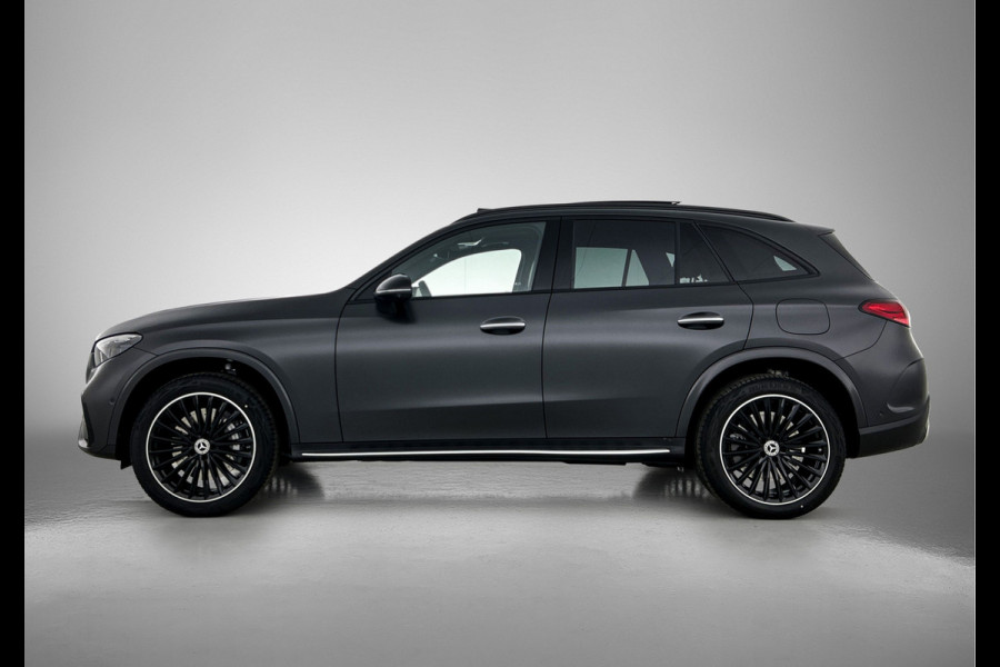 Mercedes-Benz GLC 300e 4MATIC Sport Edition | Premium | Nightpakket | Rijassistentiepakket Plus | Treeplanken in aluminiumlook | Trekhaak | Panoramaschuifdak | Smartphone integratie | 360° camera | Sfeerverlichting |