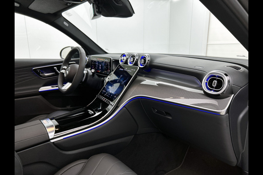 Mercedes-Benz GLC 300e 4MATIC Sport Edition | Premium | Nightpakket | Rijassistentiepakket Plus | Treeplanken in aluminiumlook | Trekhaak | Panoramaschuifdak | Smartphone integratie | 360° camera | Sfeerverlichting |