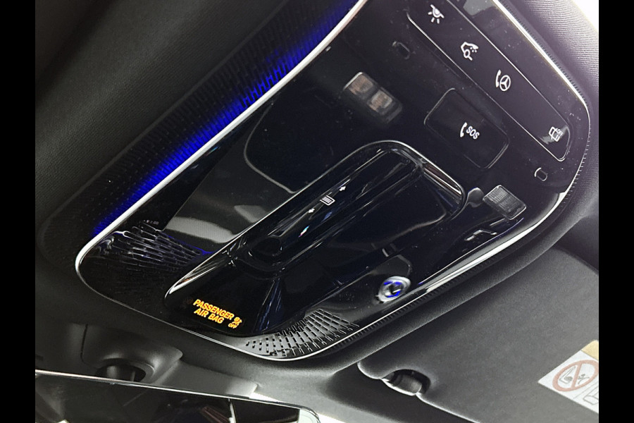 Mercedes-Benz GLC 300e 4MATIC Sport Edition | Premium | Nightpakket | Rijassistentiepakket Plus | Treeplanken in aluminiumlook | Trekhaak | Panoramaschuifdak | Smartphone integratie | 360° camera | Sfeerverlichting |