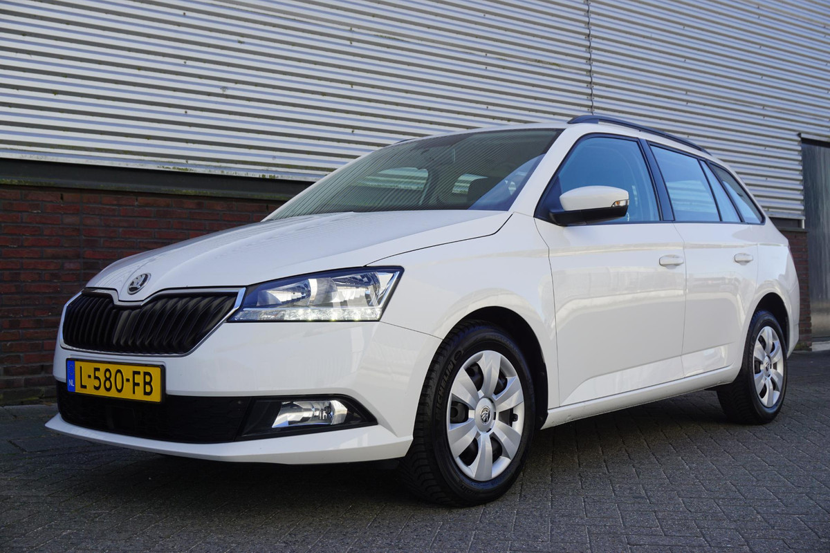 Škoda Fabia Combi 1.0 TSI Ambition Automaat/Navigatie/Nette Auto/ Goed onderhouden!