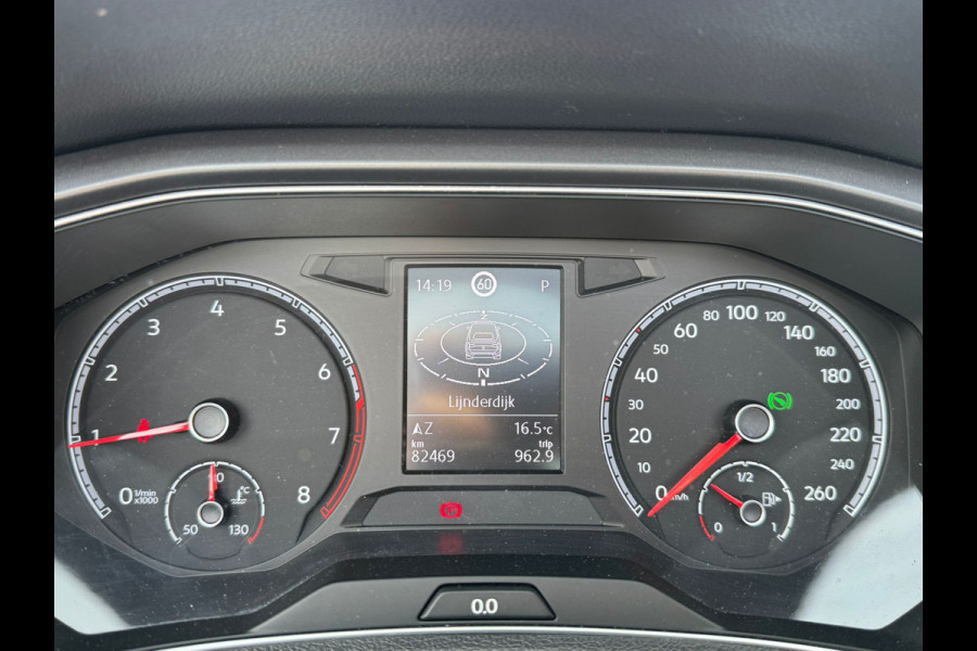 Volkswagen T-Roc Cabrio 1.5 TSI 150PK DSG R-LINE SPORT NAVI/PDC/TREKHAAK****