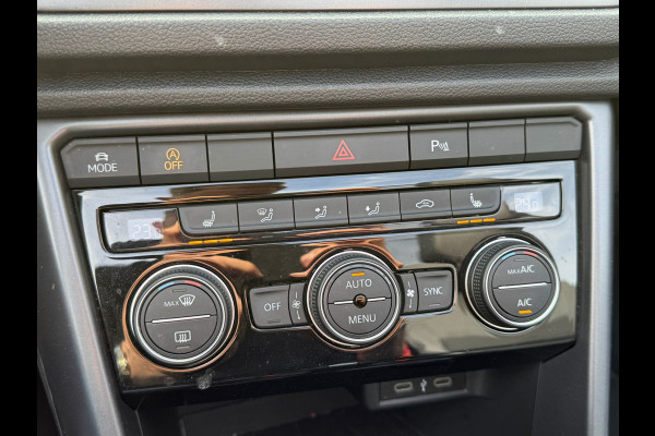 Volkswagen T-Roc Cabrio 1.5 TSI 150PK DSG R-LINE SPORT NAVI/PDC/TREKHAAK****