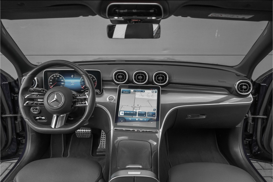 Mercedes-Benz C-Klasse 200 Launch Edition AMG Line Pano Burmester Trekhaak Camera Stoelverw