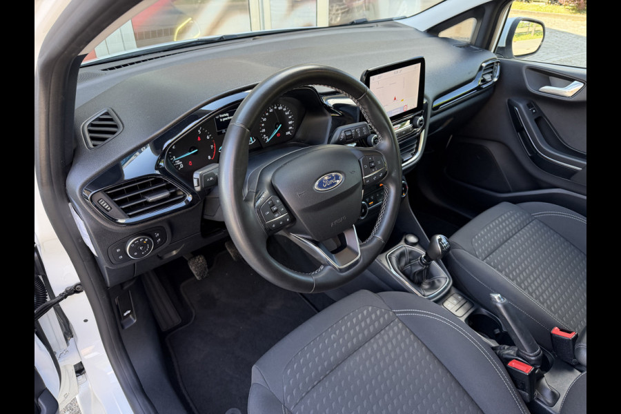 Ford Fiesta 1.0 EcoBoost Hybrid Titanium / Cruise / Airco / Carplay / Keyless / Lane assist