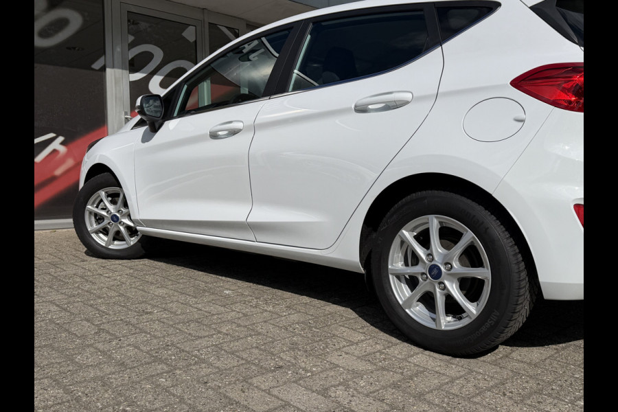 Ford Fiesta 1.0 EcoBoost Hybrid Titanium / Cruise / Airco / Carplay / Keyless / Lane assist