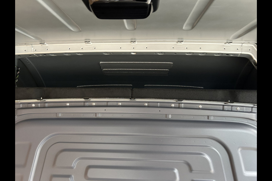Mercedes-Benz Sprinter 317 CDI L2 H2 MBUX / 360 Camera / Navigatie / Cruise control / Airco / 270 Graden achterdeuren