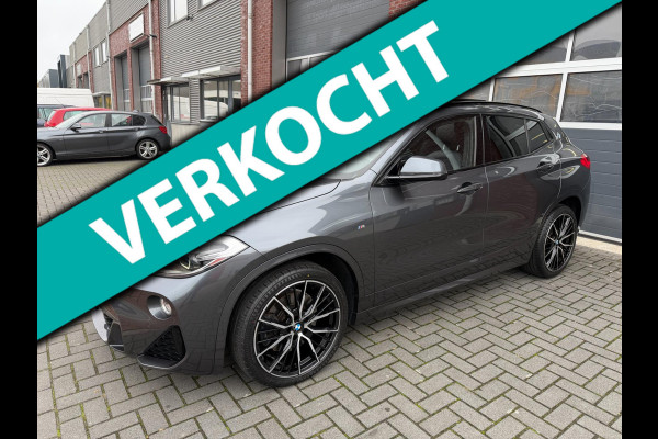 BMW X2 SDrive20i 192PK M-Sport LED Pano Camera Keyless Lane