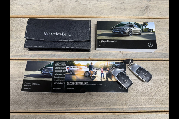 Mercedes-Benz C-Klasse 300 Premium Plus Pack AMG