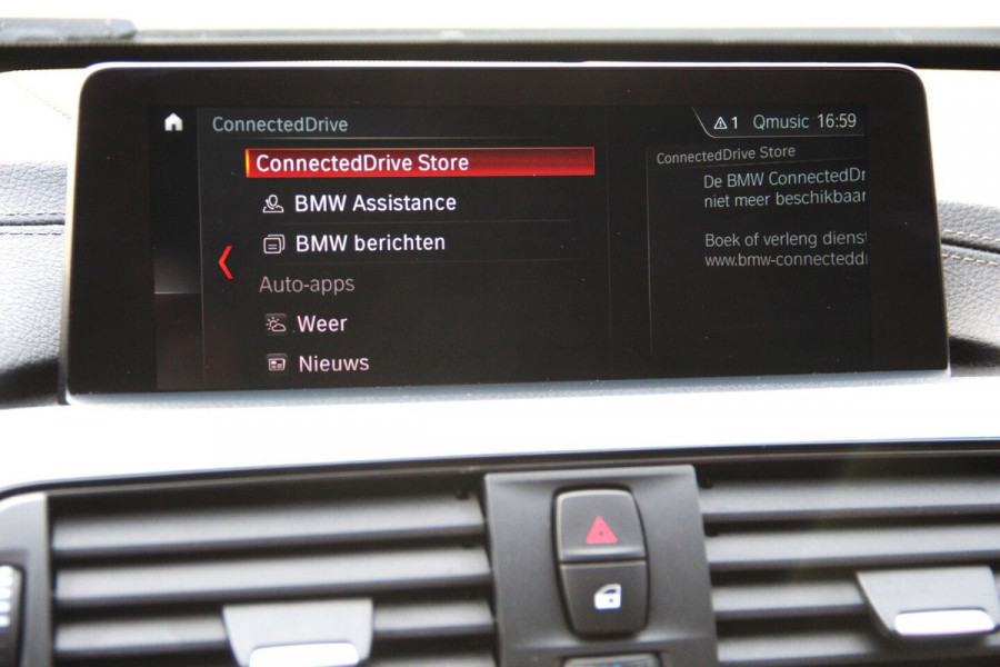 BMW 3 Serie Touring 318i M Sport | 2E EIGENAAR | PANO-DAK | LEDER | HARMAN-KARDON | SPORTONDERSTEL | STOELVERW | NAVI | PDC | LED
