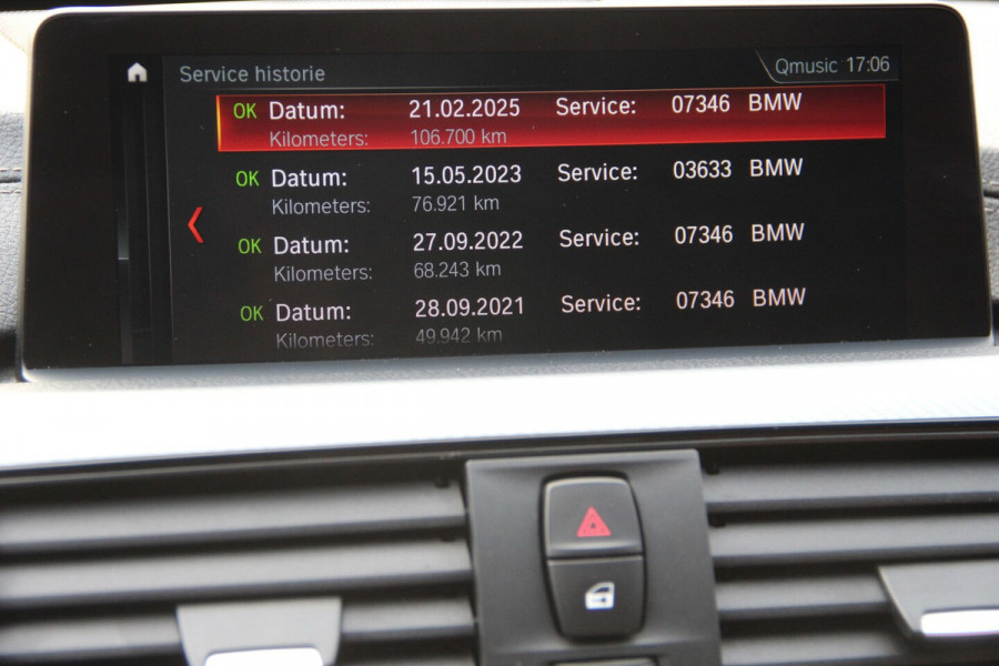 BMW 3 Serie Touring 318i M Sport | 2E EIGENAAR | PANO-DAK | LEDER | HARMAN-KARDON | SPORTONDERSTEL | STOELVERW | NAVI | PDC | LED